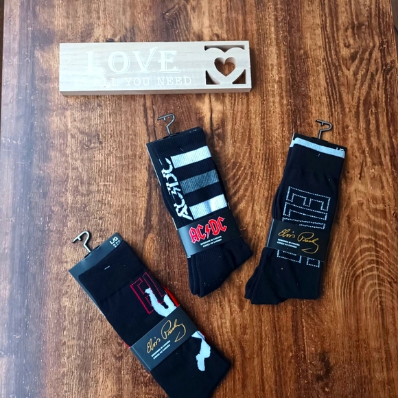 3 Pair Elvis, AC/DC Officially Licensed Socks - Picture 3 of 9